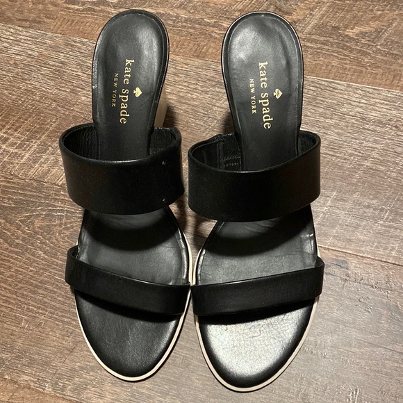 • Kate Spade • Womens black and white wedges size 8 - Picture 3 of 6